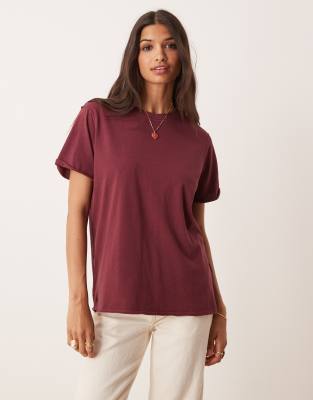 T-shirt ample coupe classique à bords effilochés - Cerise délavé-Rouge XS