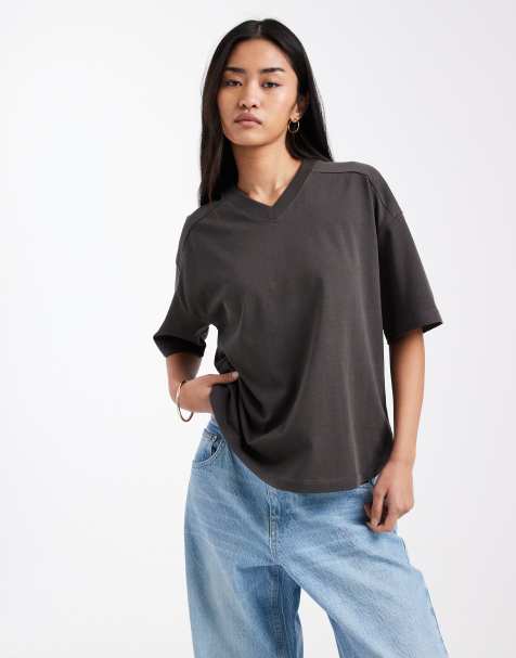 ASOS DESIGN - T-shirt antracite vestibilità classica con scollo a V - view 1
