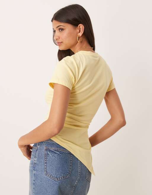ASOS DESIGN - T-shirt asymétrique froncé sur le côté - Babeurre, 4 de 4