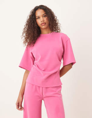 ASOS DESIGN - T-Shirt aus Cupro-Stoff in Rosa mit Korsett-Taille