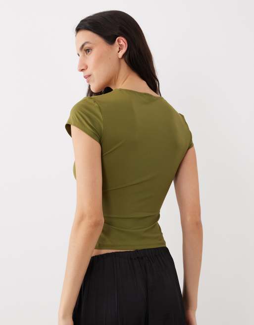 ASOS DESIGN - T-shirt baby aderente in poliammide kaki, 4 di 4