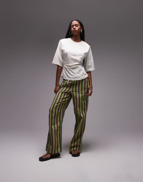 ASOS DESIGN - T-shirt basic stretta in vita beige con spalline imbottite - view 1