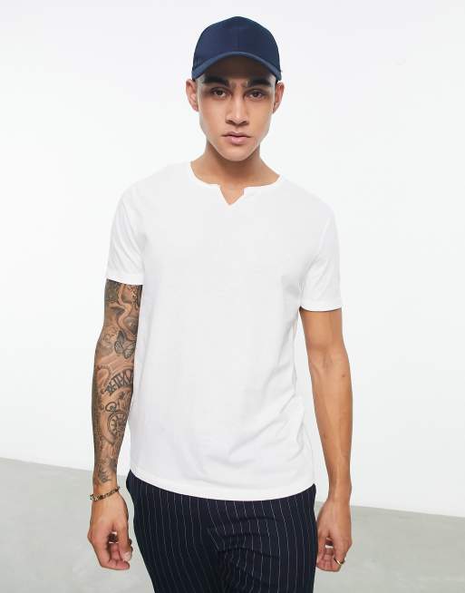ASOS DESIGN - T-shirt bianca con intaglio sul collo