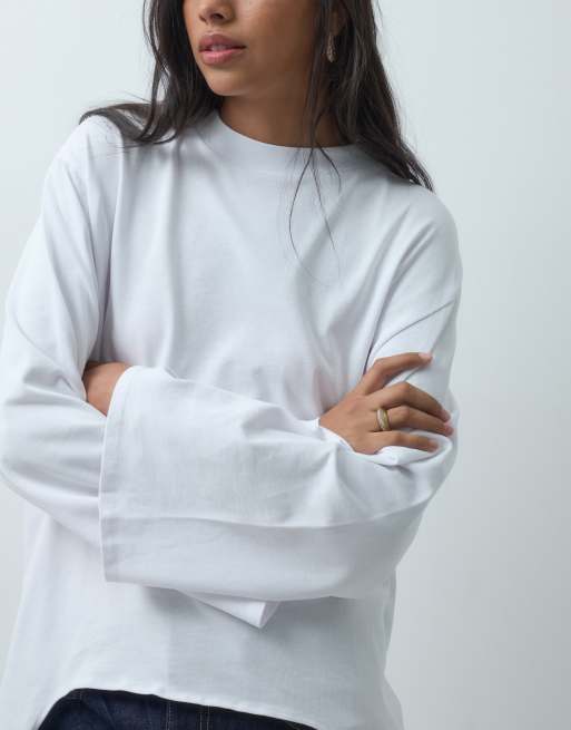 ASOS DESIGN T-shirt bianca con maniche a metà, cut-out e fondo asimmetrico, 3 di 4