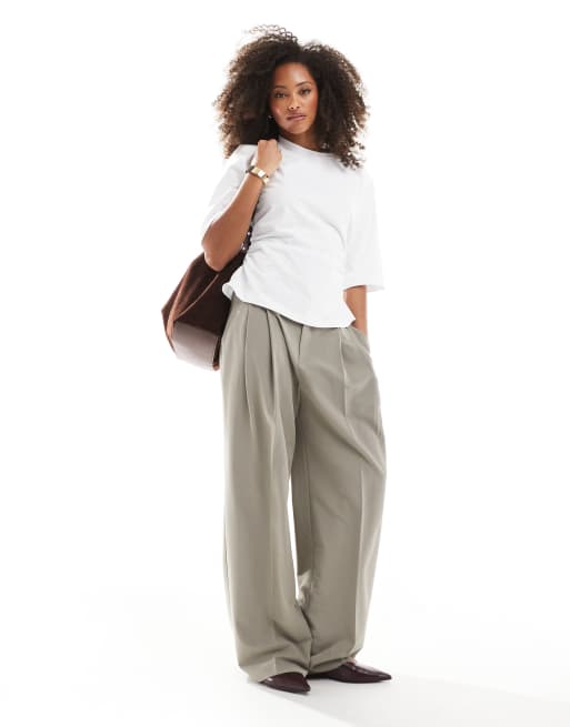 ASOS DESIGN - T-shirt bianca con spalline imbottite stretta in vita, 3 di 4