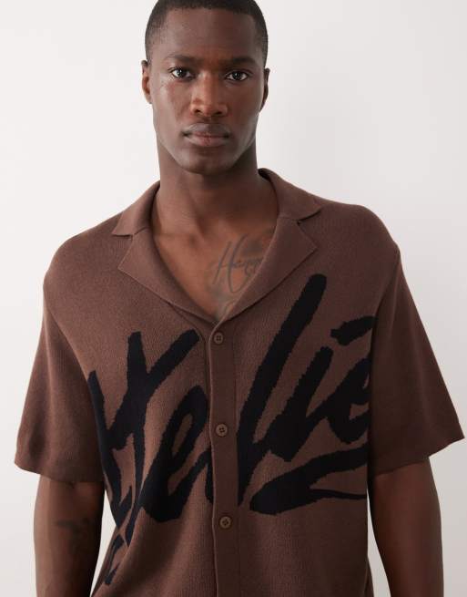 ASOS DESIGN - T-shirt boutonné en maille avec col à revers et imprimé graphique - Marron, 3 de 5