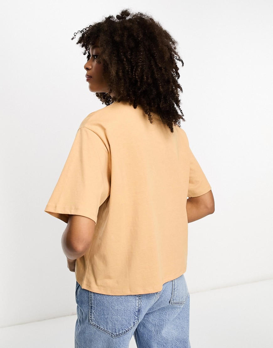 T-shirt color biscotto accollata squadrata-Neutro - ASOS DESIGN T-shirt donna  - immagine1