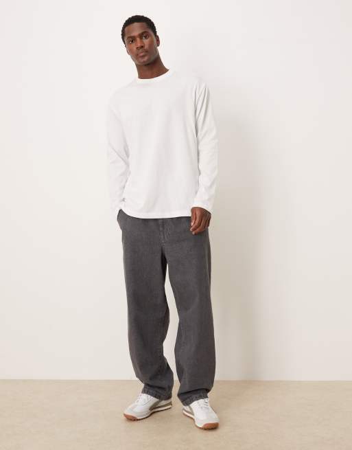 ASOS DESIGN - T-shirt comoda a maniche lunghe bianca con stampa sul retro, 2 di 5