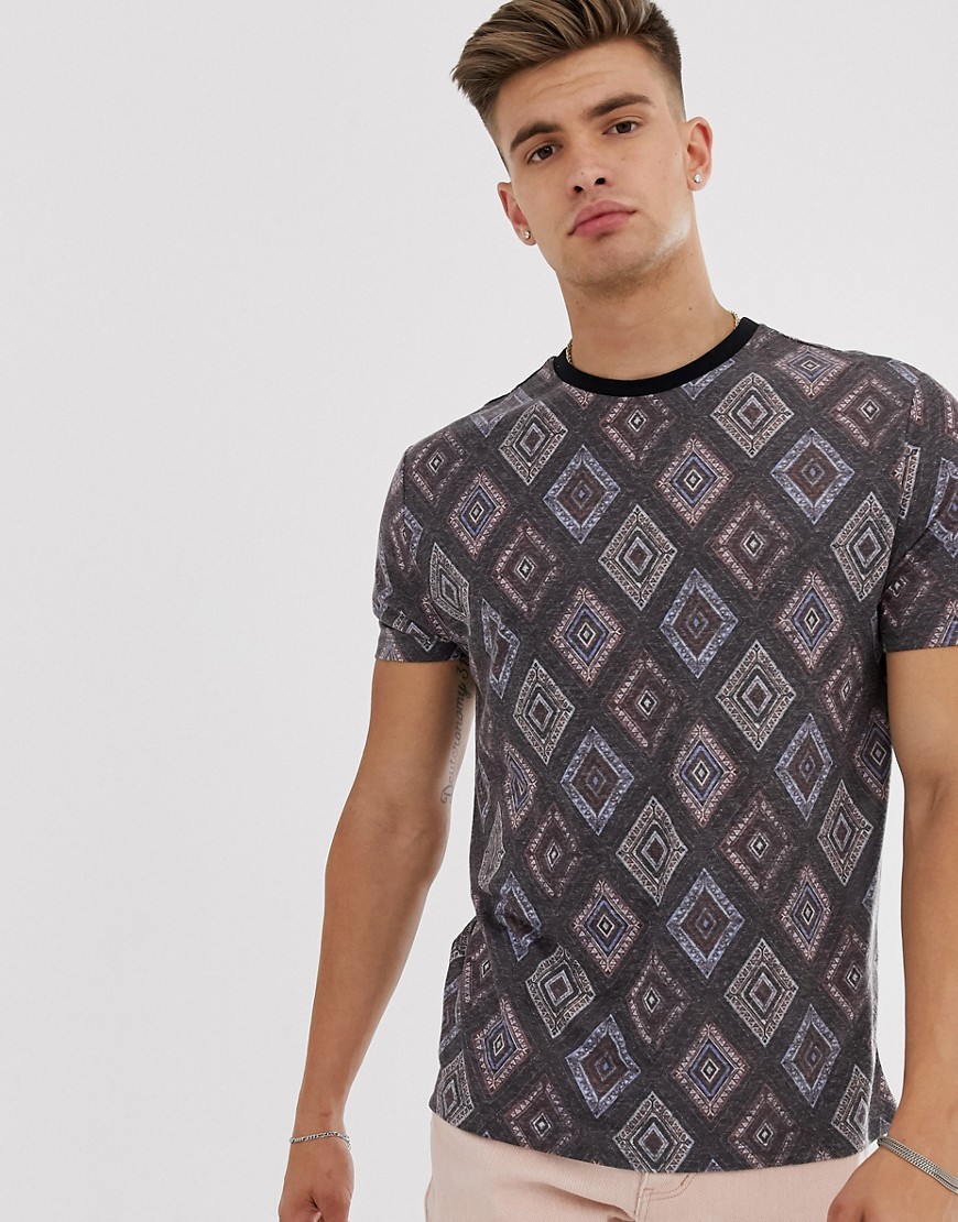 ASOS DESIGN - T-shirt comoda in cotone organico fiammato con stampa fantasia-Nero