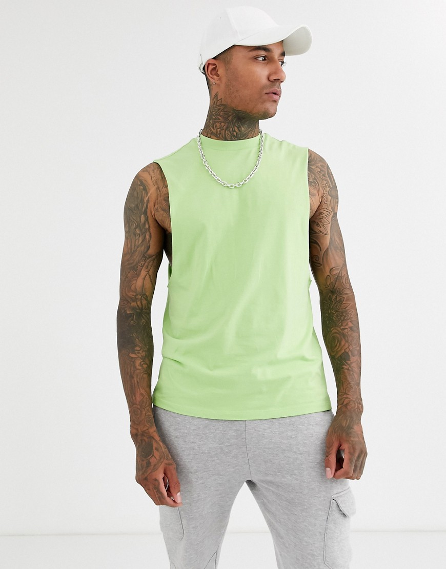 ASOS DESIGN - T-shirt comoda senza maniche in cotone biologico verde con giromanica ampio