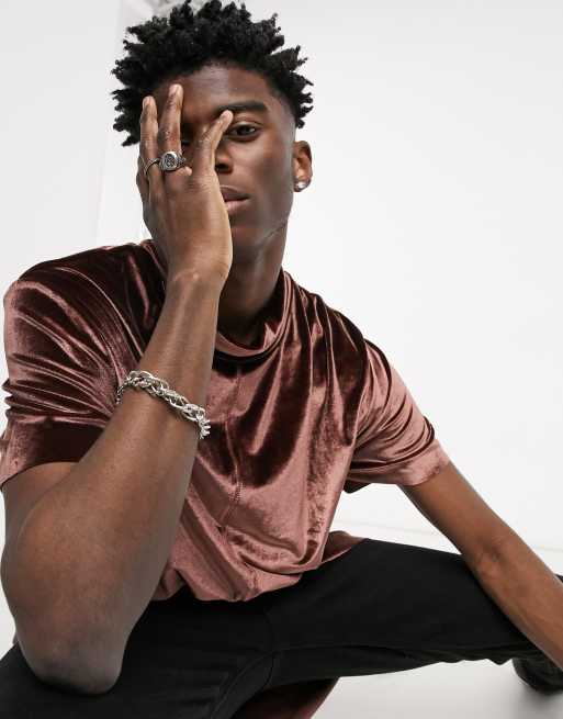ASOS DESIGN - T-shirt comoda super lunga con collo a imbuto in velour marrone
