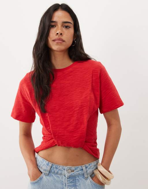 ASOS DESIGN T-shirt con dettaglio annodato e tessuto testurizzato rossa
