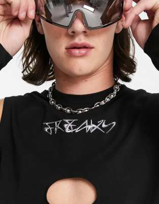 T-shirt con manicotti taglio corto attillata nera con stampa cromata e cut-out-Nero - ASOS DESIGN T-shirt donna  - immagine3