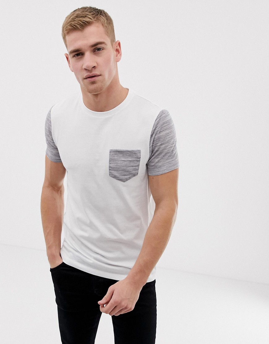 ASOS DESIGN - T-shirt con tasca testurizzata bianca-Bianco