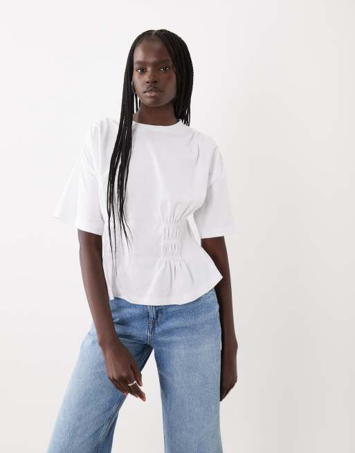 ASOS DESIGN T-shirt con vita sagomata e spalle scese in ecru, 4 di 4