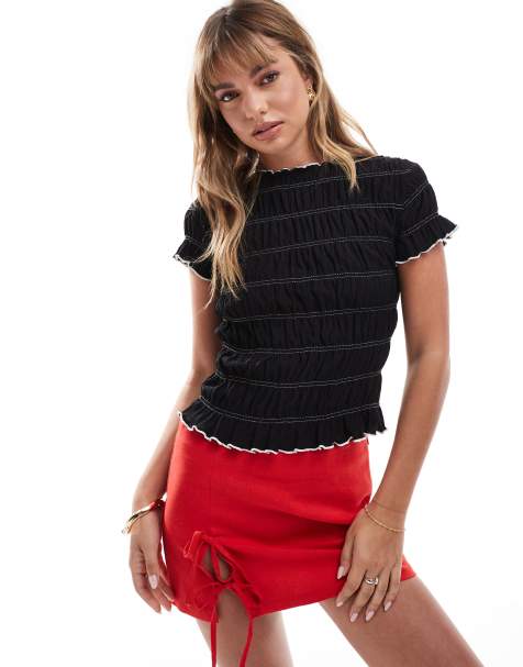ASOS DESIGN - T-shirt corta e stretta testurizzata nera con arricciatura - view 1