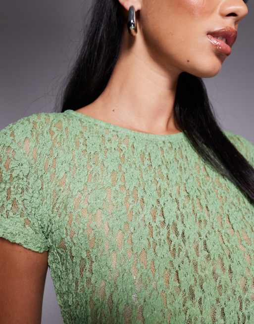 ASOS DESIGN - T-shirt corta e stretta verde a maniche corte in pizzo trasparente, 3 di 4