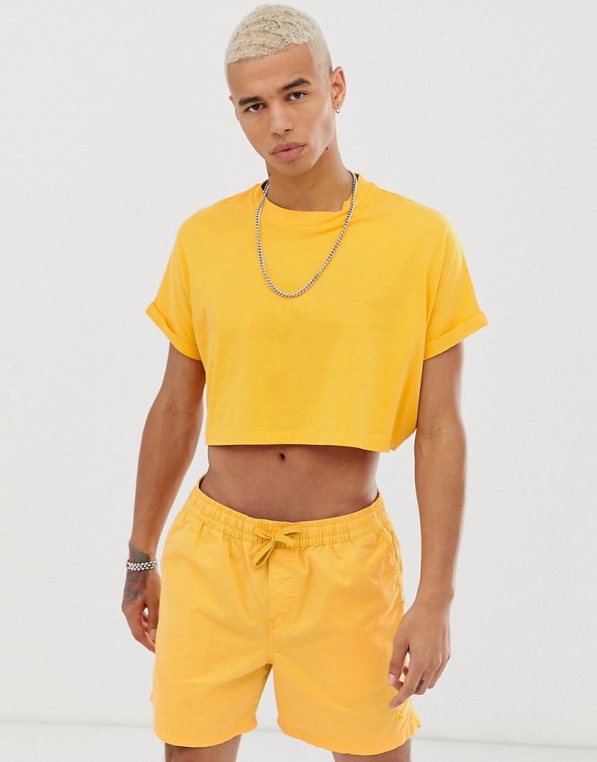 ASOS DESIGN - T-shirt corta oversize con maniche con risvolto gialla-Giallo