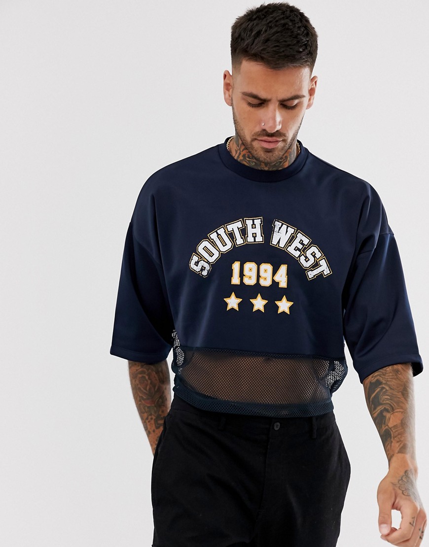 ASOS DESIGN - T-shirt corta oversize in tricot di poliestere con stampa di città e inserto a rete-Navy