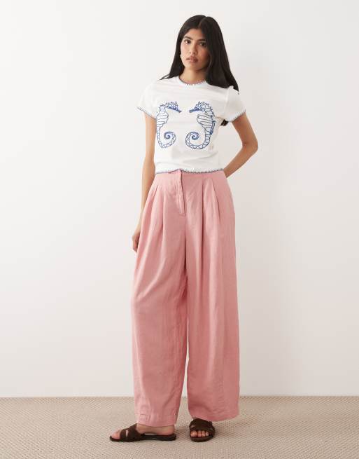 ASOS DESIGN - T-shirt court à points de feston avec broderie hippocampe - Blanc, 2 de 4