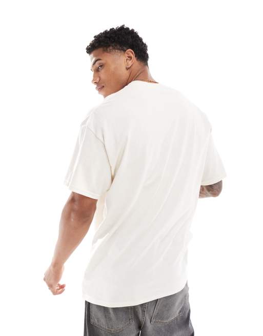 ASOS DESIGN - T-shirt décontracté à imprimé fraises - Beige, 3 de 4