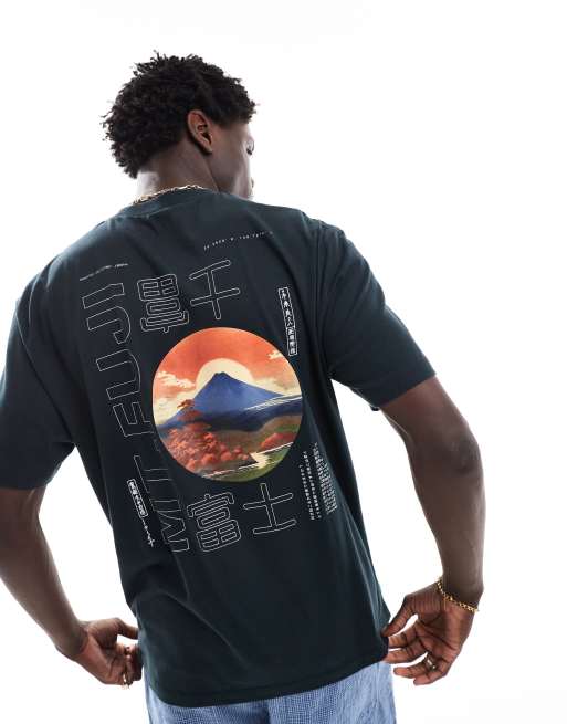 ASOS DESIGN - T-shirt décontracté avec imprimé Mt Fuji au dos - Noir