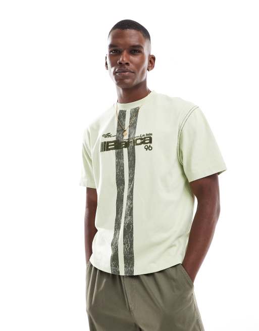 ASOS DESIGN - T-shirt décontracté coupe carrée en tissu épais 220 g/m² avec broderie texte - Vert délavé