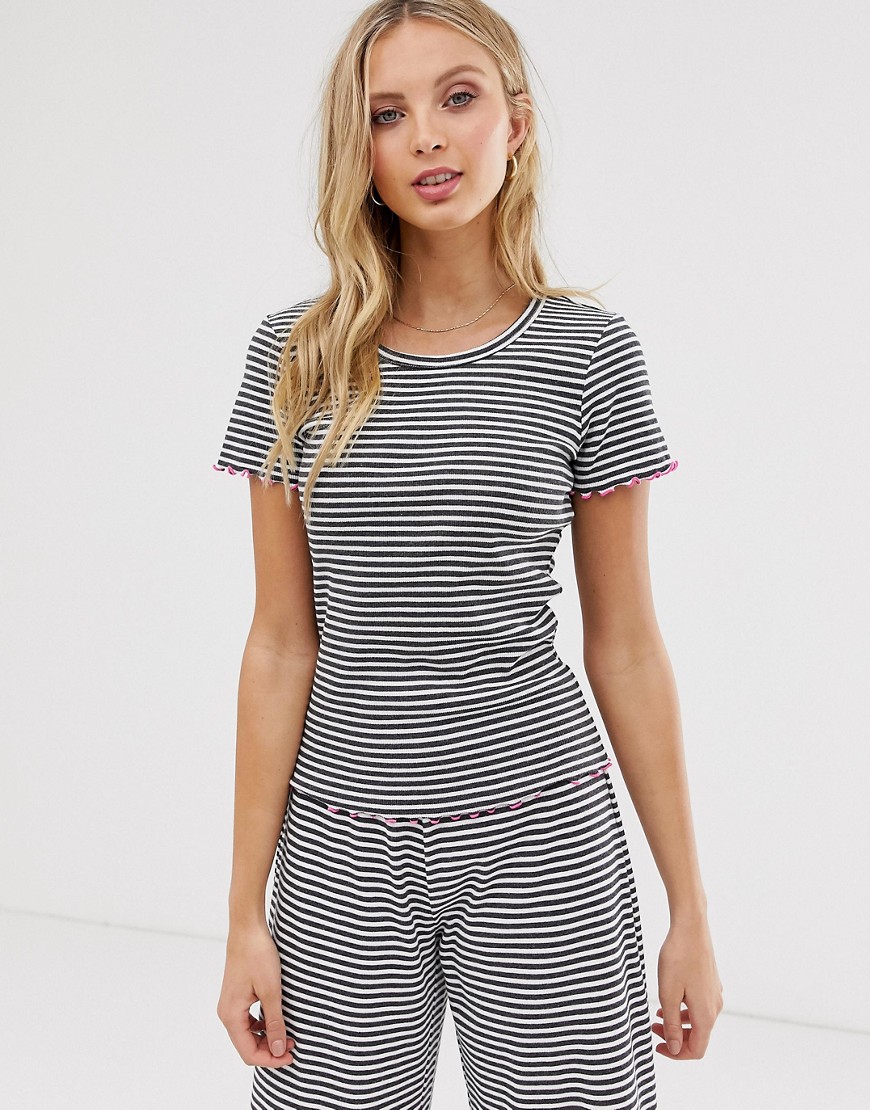 ASOS DESIGN - T-shirt del pigiama mix & match a righe con fondo increspato-Multicolore