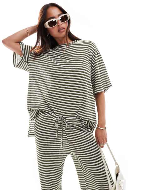 ASOS DESIGN - T-shirt d'ensemble oversize à rayures en tissu fluide - view 1