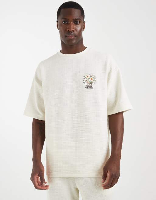 ASOS DESIGN - T-shirt d'ensemble oversize en tissu texturé épais avec broderie sur la poitrine - Crème, 2 de 5