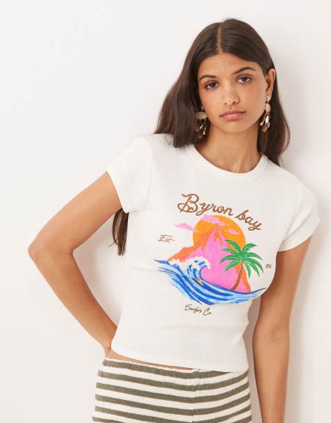 ASOS DESIGN - T-shirt effet rétréci à imprimé Byron Bay - Crème - view 1