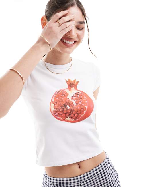 ASOS DESIGN - T-shirt effet rétréci à imprimé grenade - Blanc