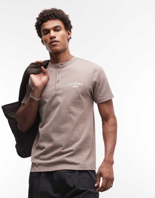 ASOS DESIGN - T-shirt épais à col boutonné et inscription - Marron délavé, 3 de 5