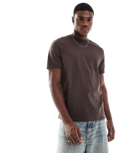 ASOS DESIGN - T-shirt girocollo basic marrone con maniche con risvolto - view 1