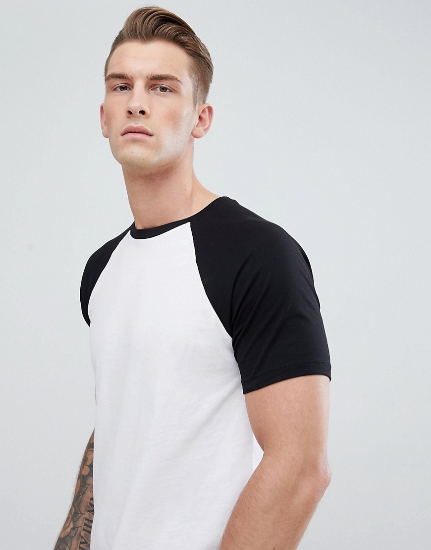 ASOS DESIGN - T-shirt girocollo con maniche raglan a contrasto-Bianco