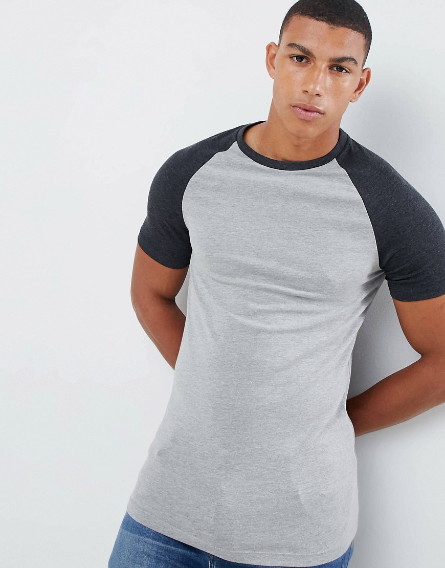 ASOS DESIGN – T-shirt i muscle fit med rund halsringning och kontrasterande raglanärmar-Flerfärgad