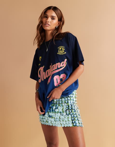 ASOS DESIGN – T-shirt i oversize med broderat Thailand- och fotbollstryck - view 1