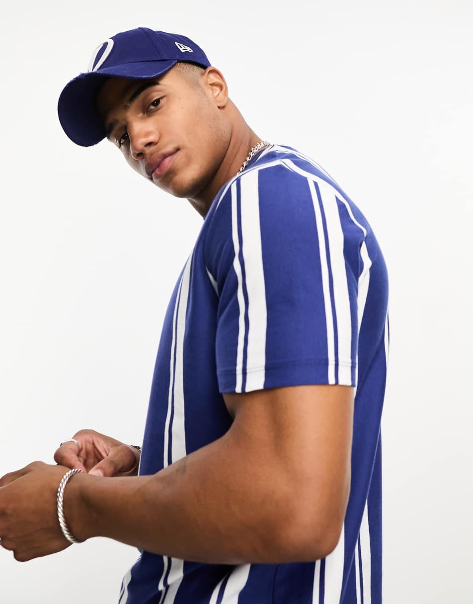 ASOS DESIGN t-shirt in blue and white stripe