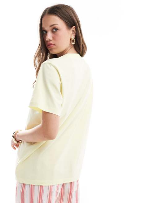ASOS DESIGN – T-Shirt in Gelb mit Tequila-Grafik in regulärer Passform, 3 von 4