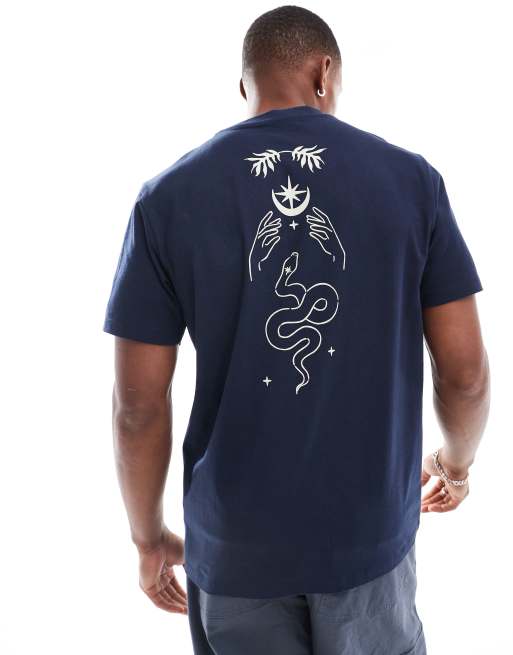 ASOS DESIGN – T-Shirt in Marineblau mit Print entlang der Wirbelsäule