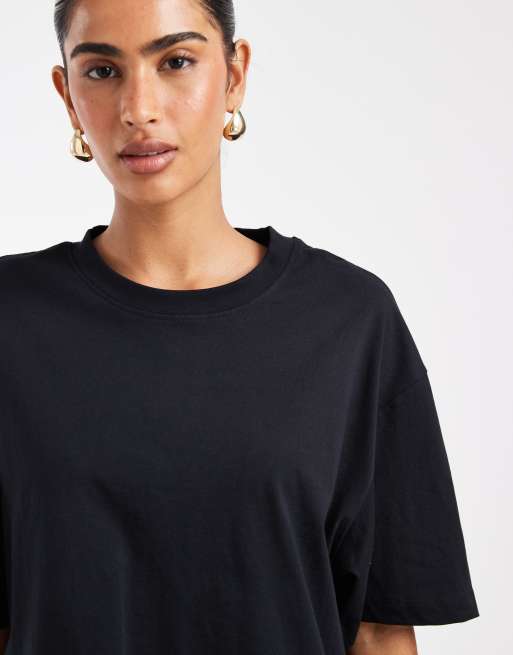 ASOS DESIGN – T-Shirt in Schwarz mit kurzem, kastigem Schnitt, 3 von 4