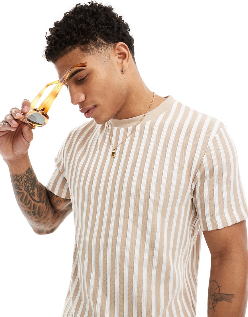 ASOS DESIGN t-shirt in textured beige stripe-Neutral