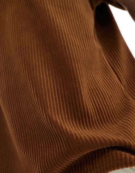 ASOS DESIGN - T-shirt in velour marrone a coste comoda con righe a contrasto sui bordi, 2 di 4