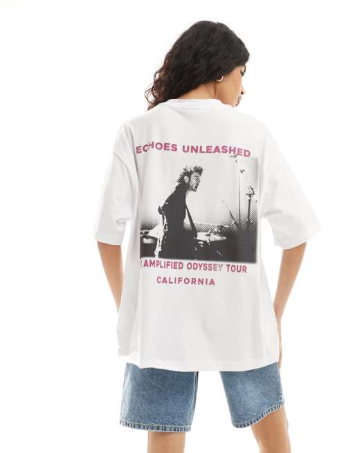 ASOS DESIGN – T-Shirt in Weiß mit Boyfriend-Schnitt und „Pink Rock“-Grafikprint