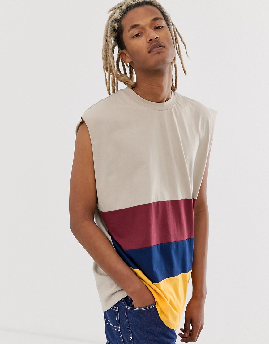 ASOS DESIGN - T-shirt lunga oversize senza maniche beige colour block