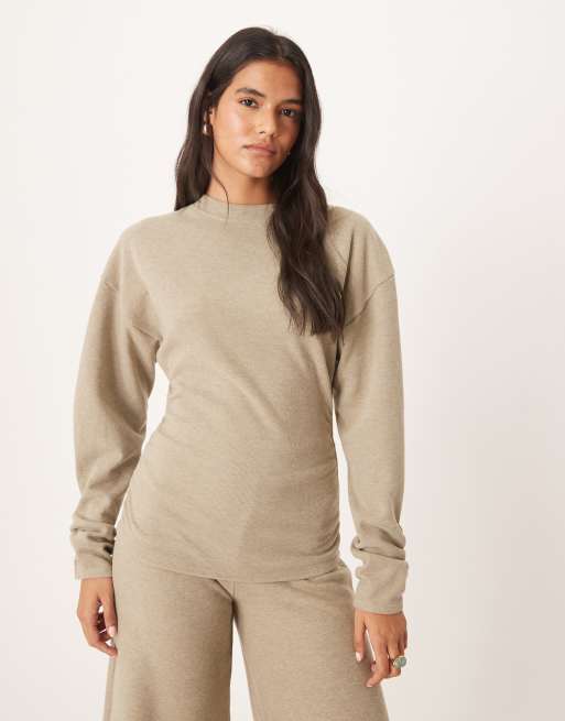 ASOS DESIGN - T-shirt manches longues en tissu à taille cintrée - Taupe chiné