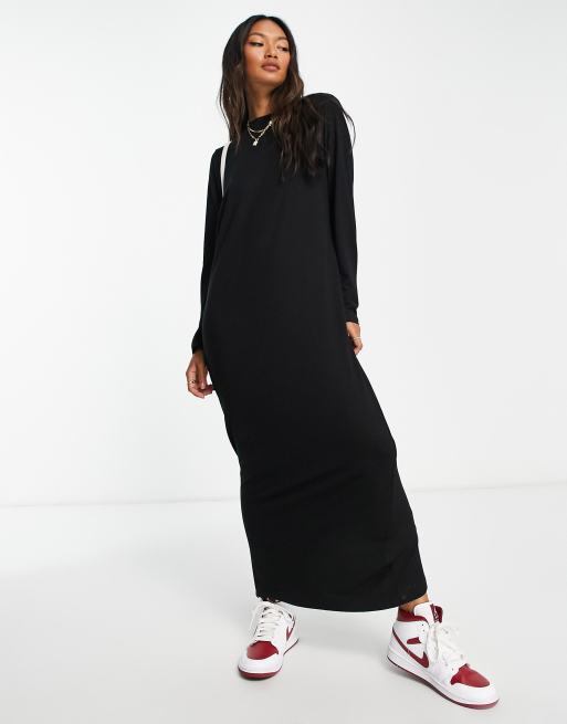 ASOS DESIGN - T-shirt-maxikjole med lange ærmer i sort, 4 af 4