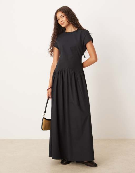 ASOS DESIGN – T-Shirt-Maxikleid in Schwarz mit tiefer Taille und Bindedetails, 2 von 4
