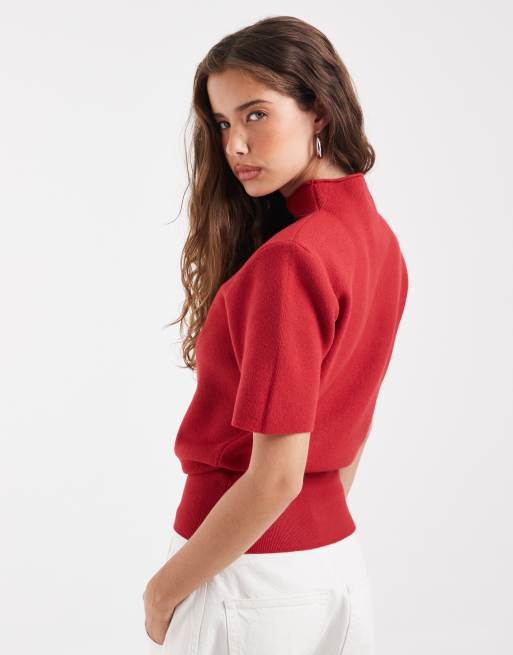 ASOS DESIGN T-shirt med høj hals, skulderpuder og taljering i rød, 4 af 4