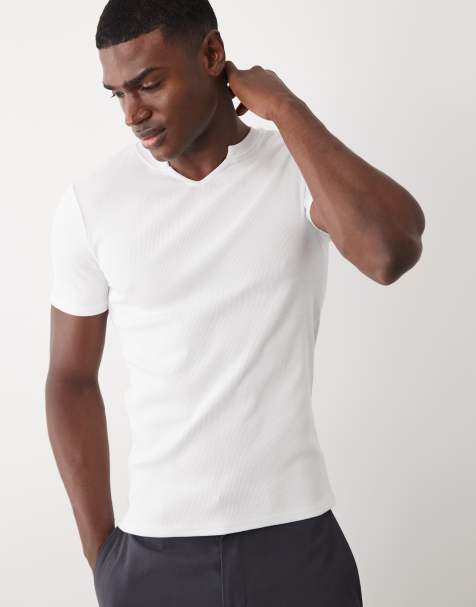 ASOS DESIGN - T-shirt met col en aansluitende pasvorm en inkeping in witte ribstof - view 1